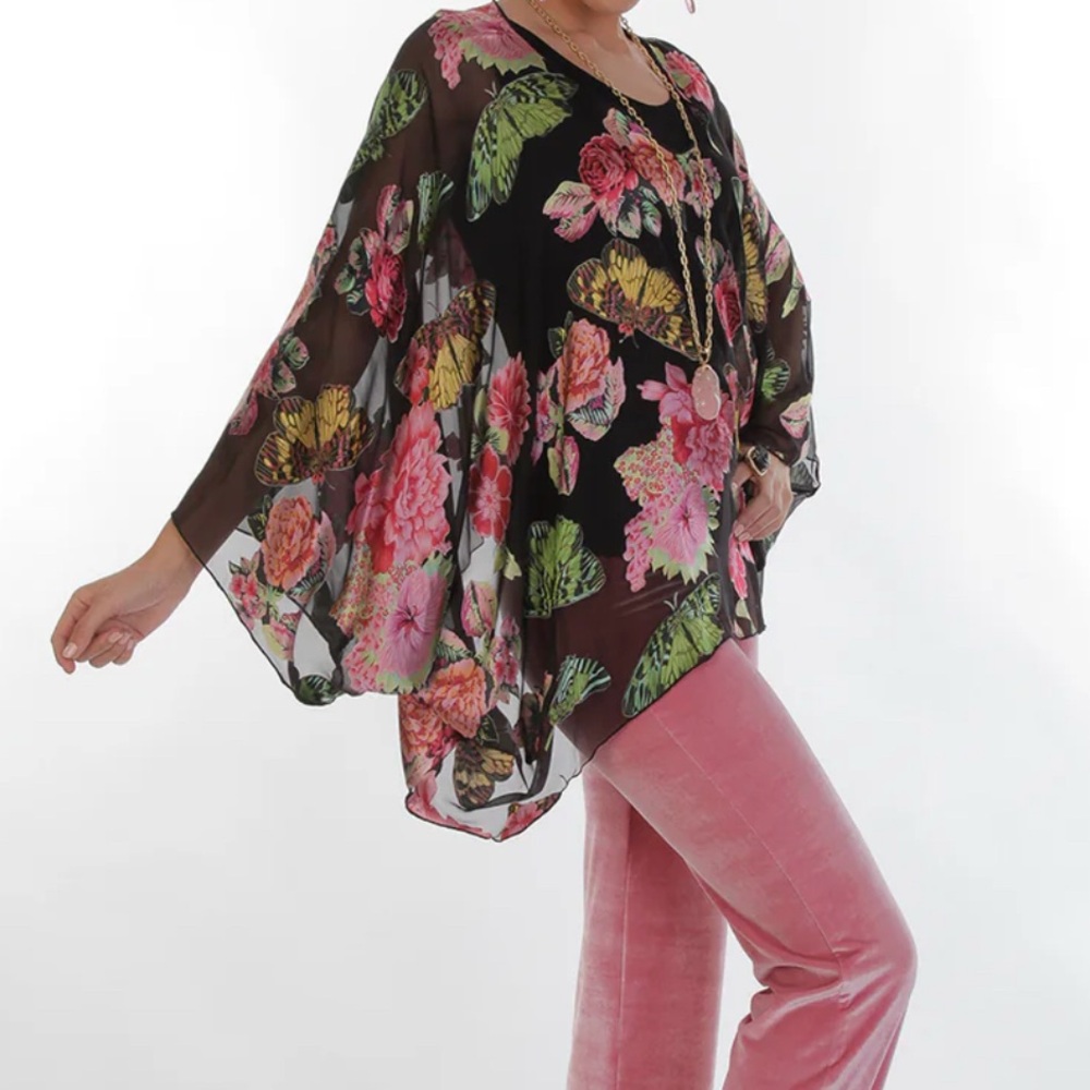 New Natalie Baroni Floral & Butterflies Black Kimono Top Size Medium/Large NWOT - Picture 2 of 9